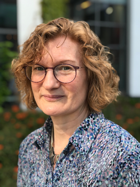 Claudia Estcourt